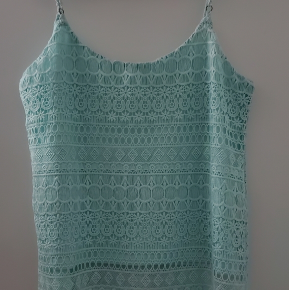 Lace top - Picture 2 of 3